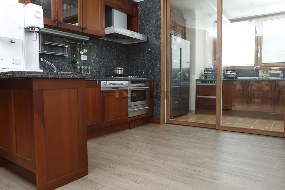 DeART STRONG LVT плитка Коричневый DA 5911